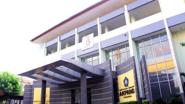Mengenal Institut Sains dan Teknologi AKPRIND Yogyakarta